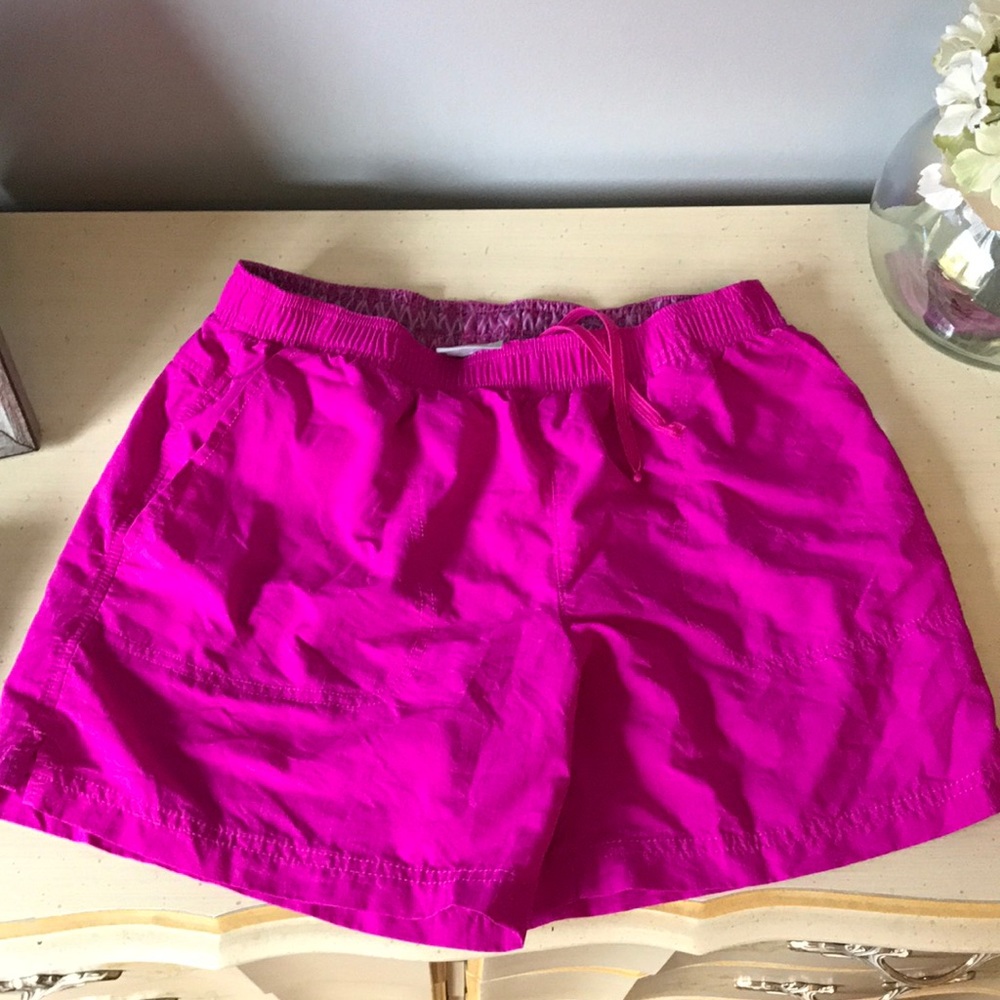 Columbia athletic shorts