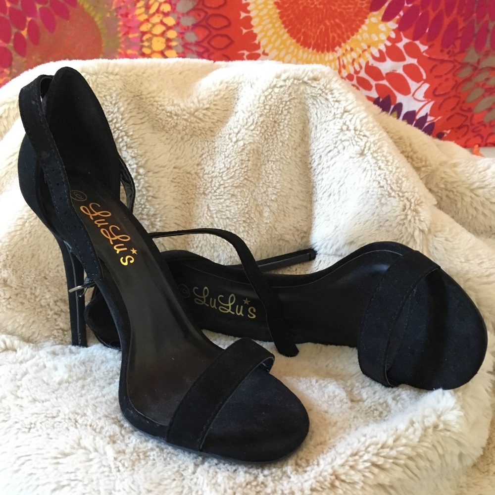 LULU Skinny Heels