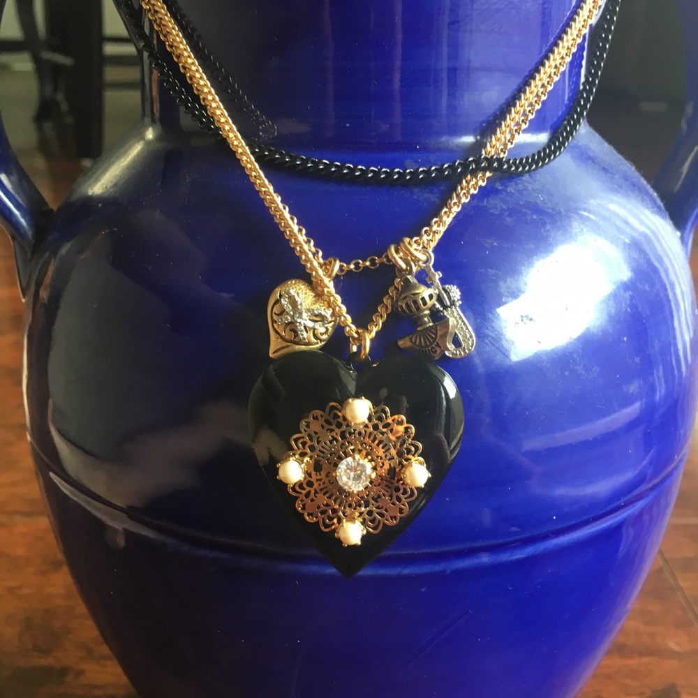 Juicy Couture layered necklace