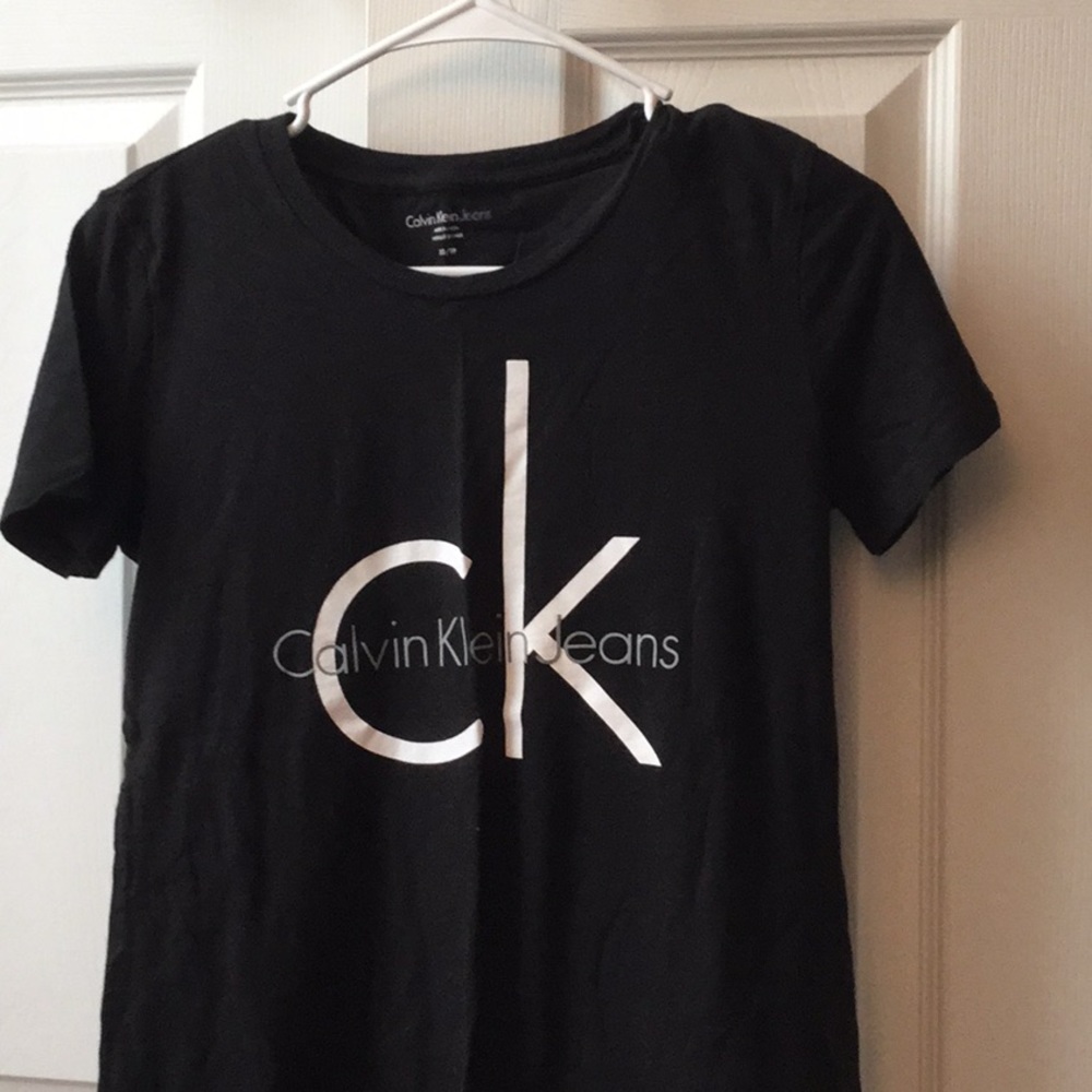 Calvin Klein tee