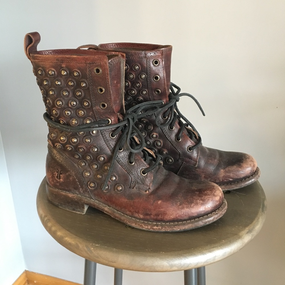 Frye Jenna Disc Lace Up Boots