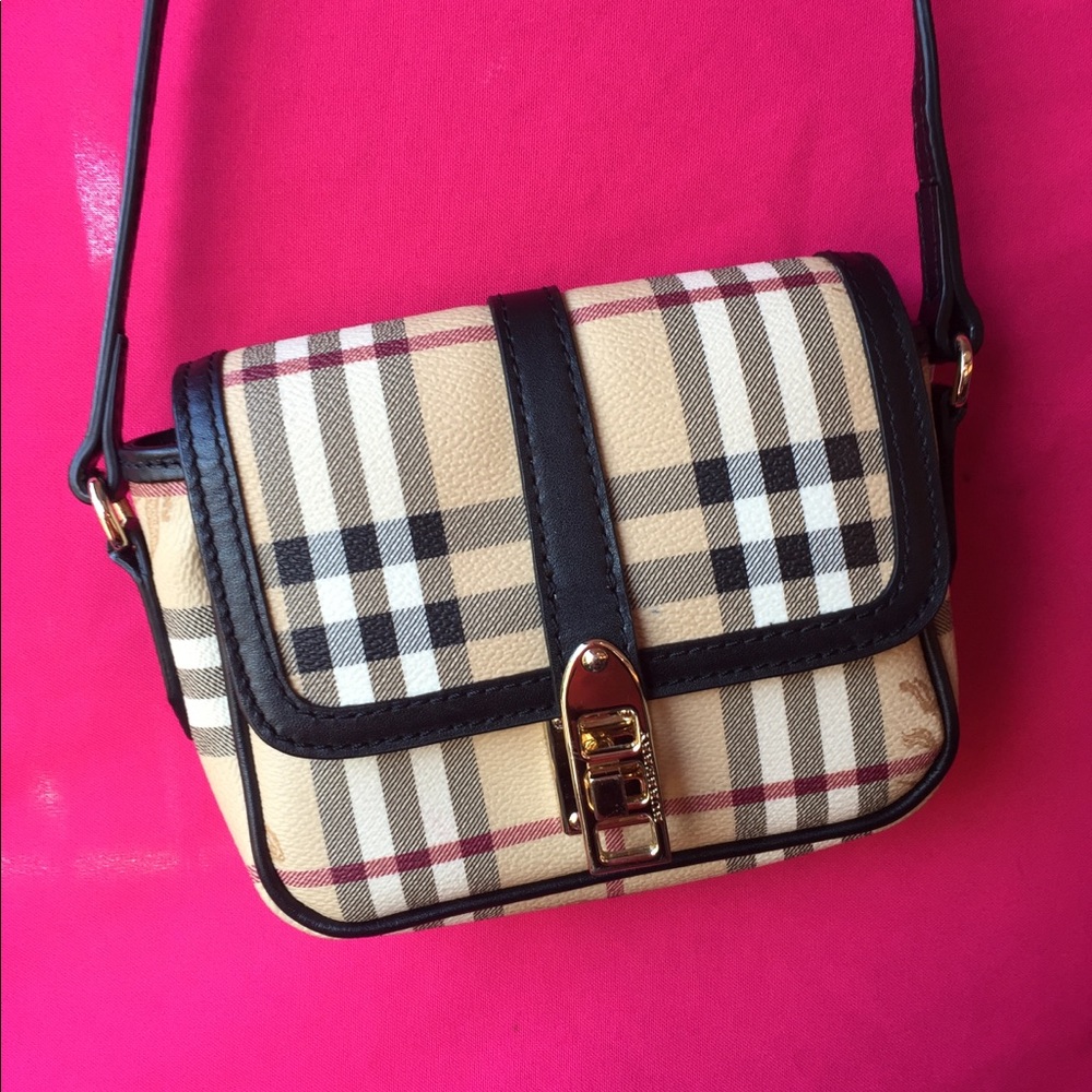 Authentic Burberry cross handbags authentic