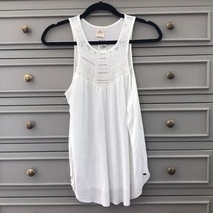 NWT O’Neill white  tank size small