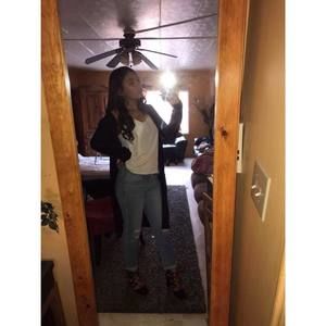 Meet your Posher, Daisey