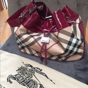 Authentic Burberry large should bag.  Gently used!