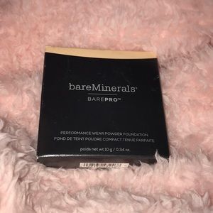 Bare Minerals BarePro Powder Foundation