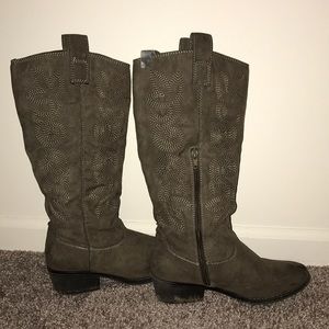 ‼️LAST CHANCE‼️ Being donated tomorrow