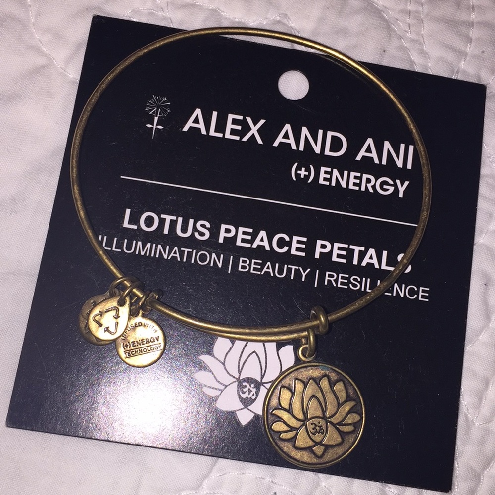 LOTUS PEACE PETALS Alex And Ani