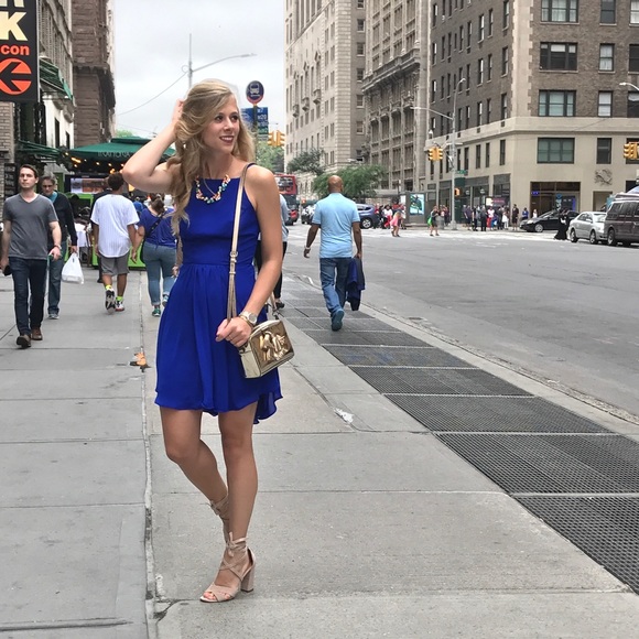 Gianni Bini Dresses & Skirts - Gianni Bini - Cocktail dress with lace up back