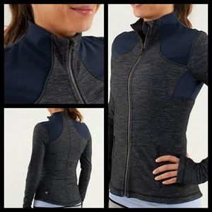💕Lululemon Forme Define slub Denim Inkwell Jacket