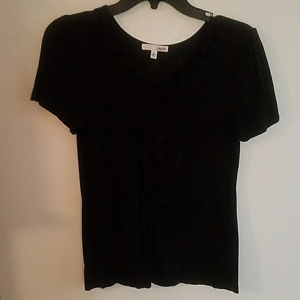 Nice black top