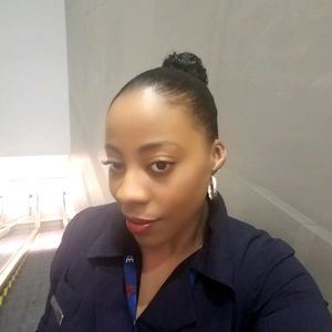 Meet your Posher, Alesha