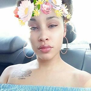 Meet your Posher, Jasmine