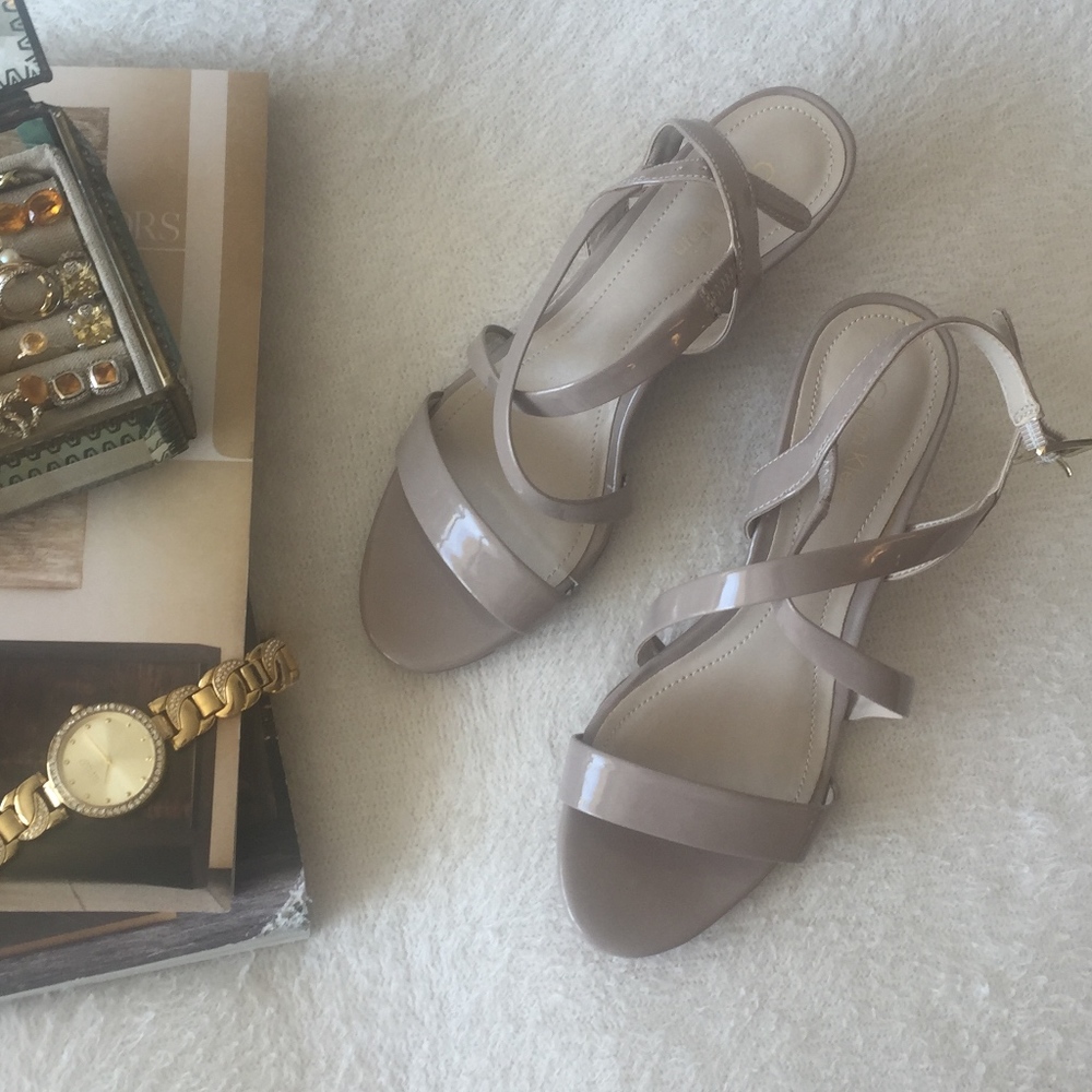 NEW Calvin Klein Nude Patent Wedges, 6.5