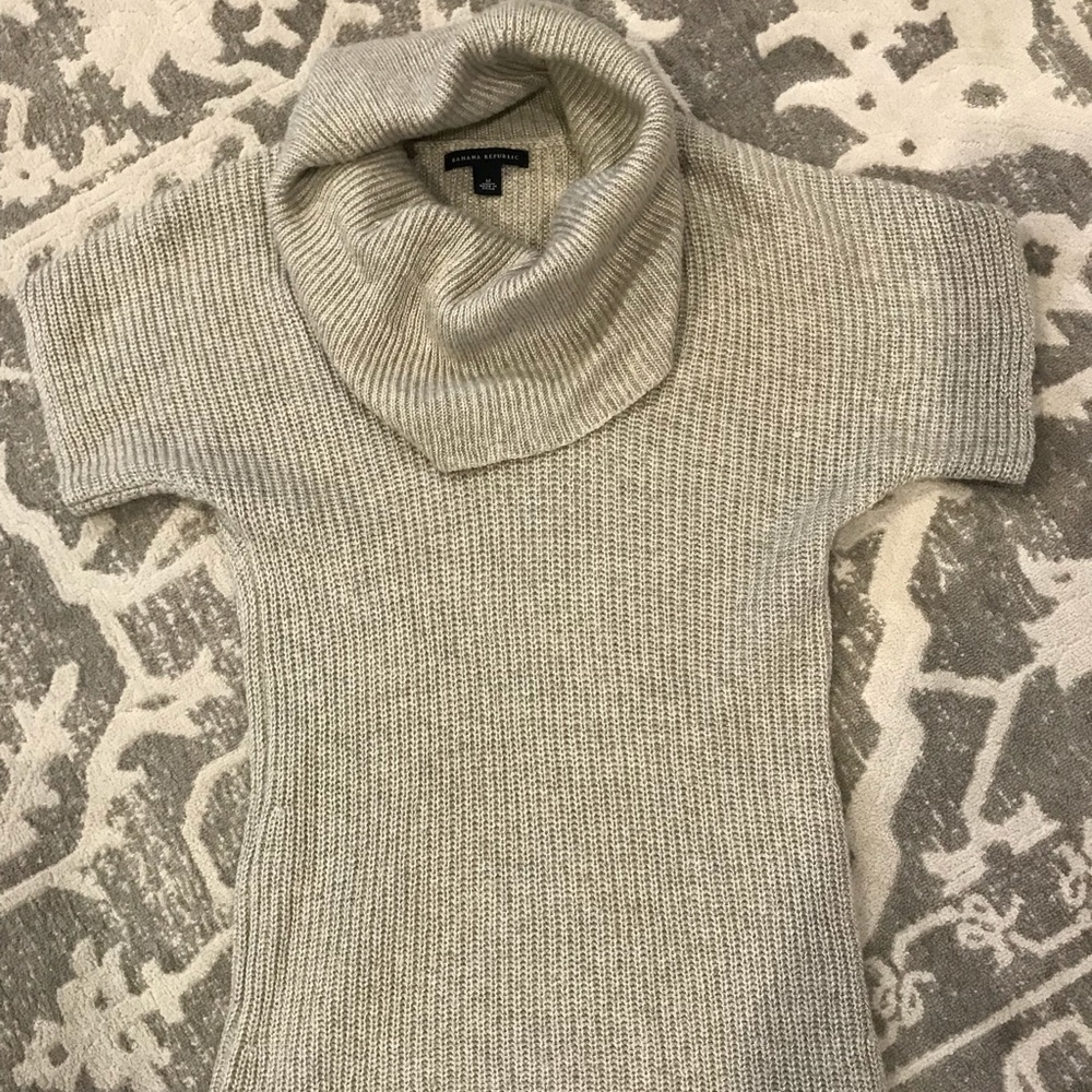 Banana republic sweater