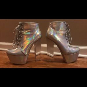 Platform iridescent booties PaperFox
