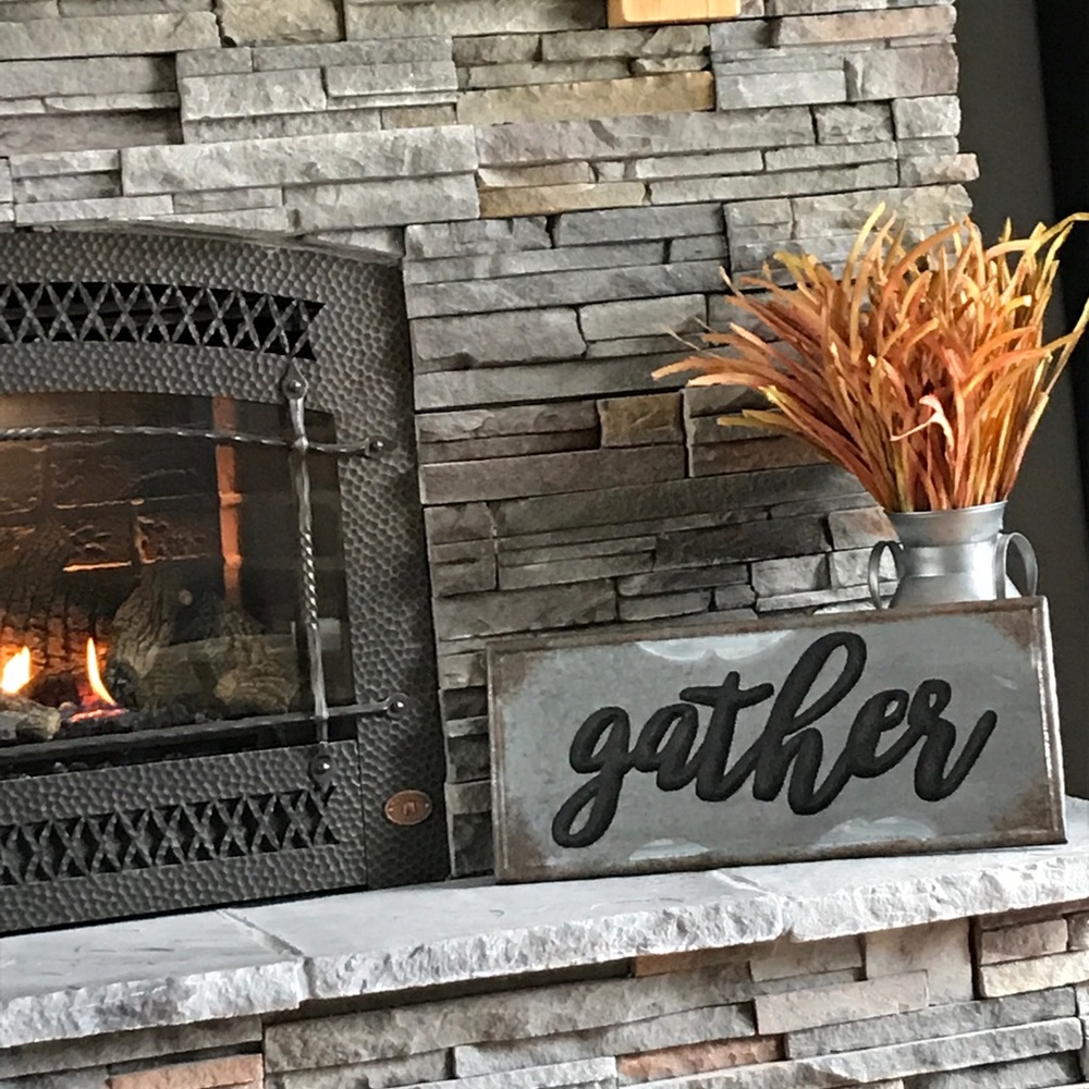 Meet your Posher, Caitlin