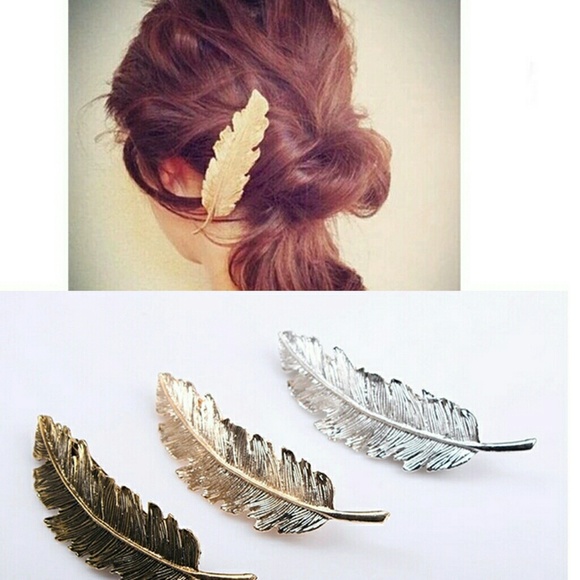 pair Bright Silver Feather Large Hair Clips - Picture 3 of 7
