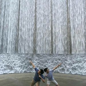 Meet your Posher, Leon