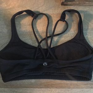 Lululemon sports bra