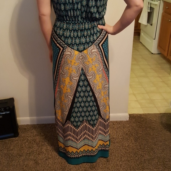 Mangy London Dress - Picture 4 of 5