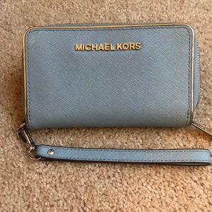 Michael Kors Medium Wristlet