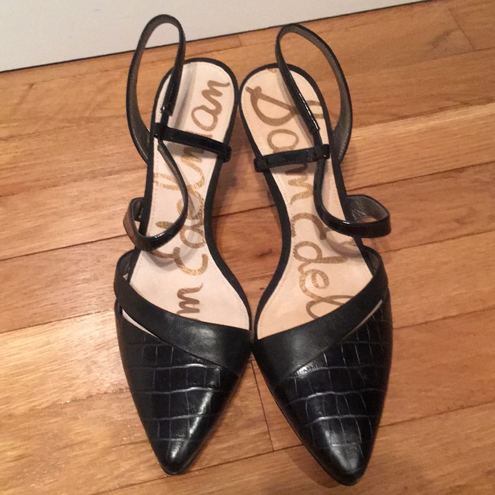 Sam Edelman low black heel