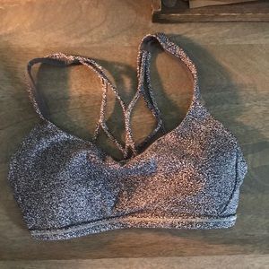 LULULEMON BRA free to be zen bra