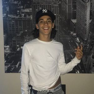 Meet your Posher, Nick