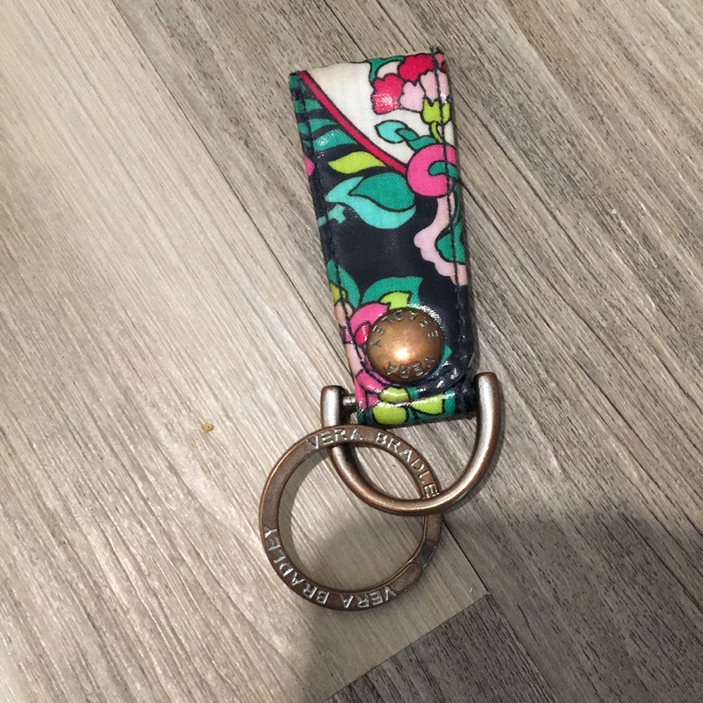 Vera Bradley Petal Paisley loop keychain - Picture 2 of 4