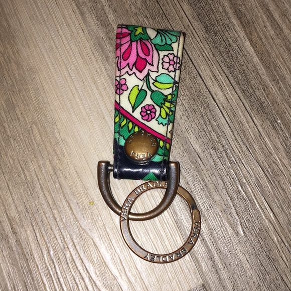 Vera Bradley Petal Paisley loop keychain - Picture 3 of 4