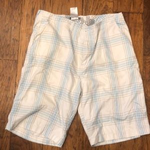 Quiksilver shorts size 36 in good condition
