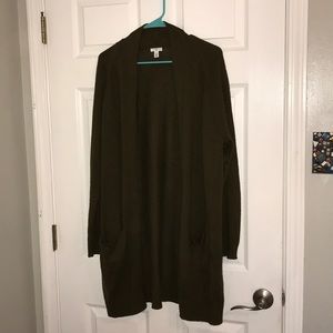 Thick olive green long sweater.