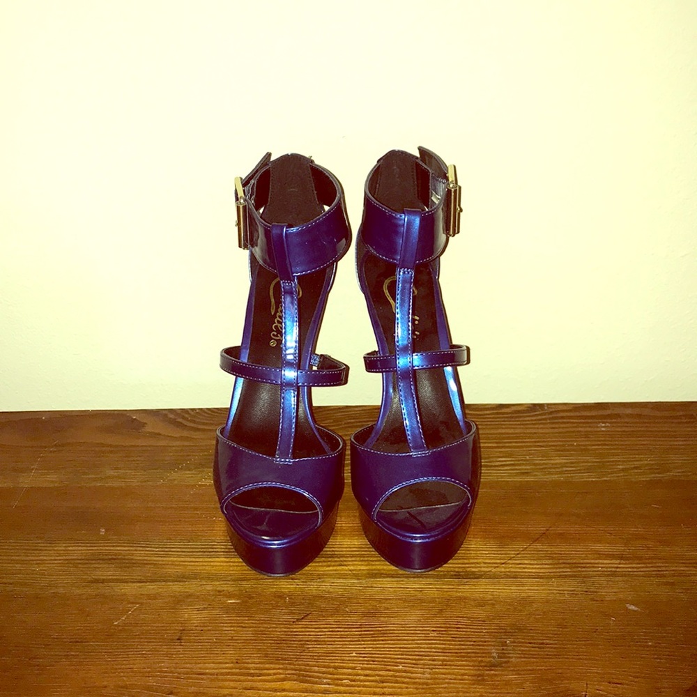 Royal blue candies straps heels