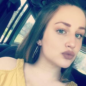 Meet your Posher, Baylee