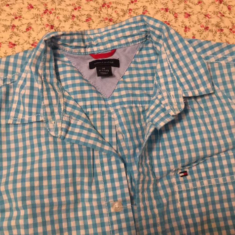 Boys Tommy Hilfiger button down shirt size 12/14
