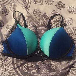 Victoria secret bombshell bra