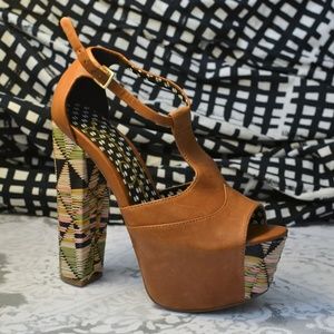 Jessica Simpson Dany Platform