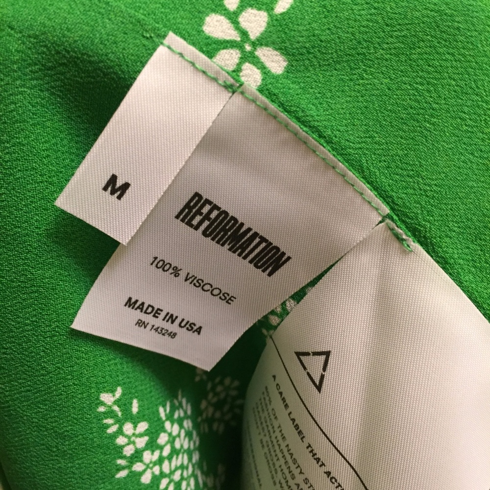 ❌SOLD❌ NWT Reformation Oyster Dress - Picture 6 of 7