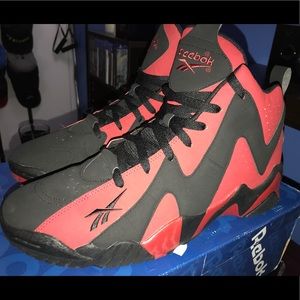 Reebok Kamikaze II MID Size 13