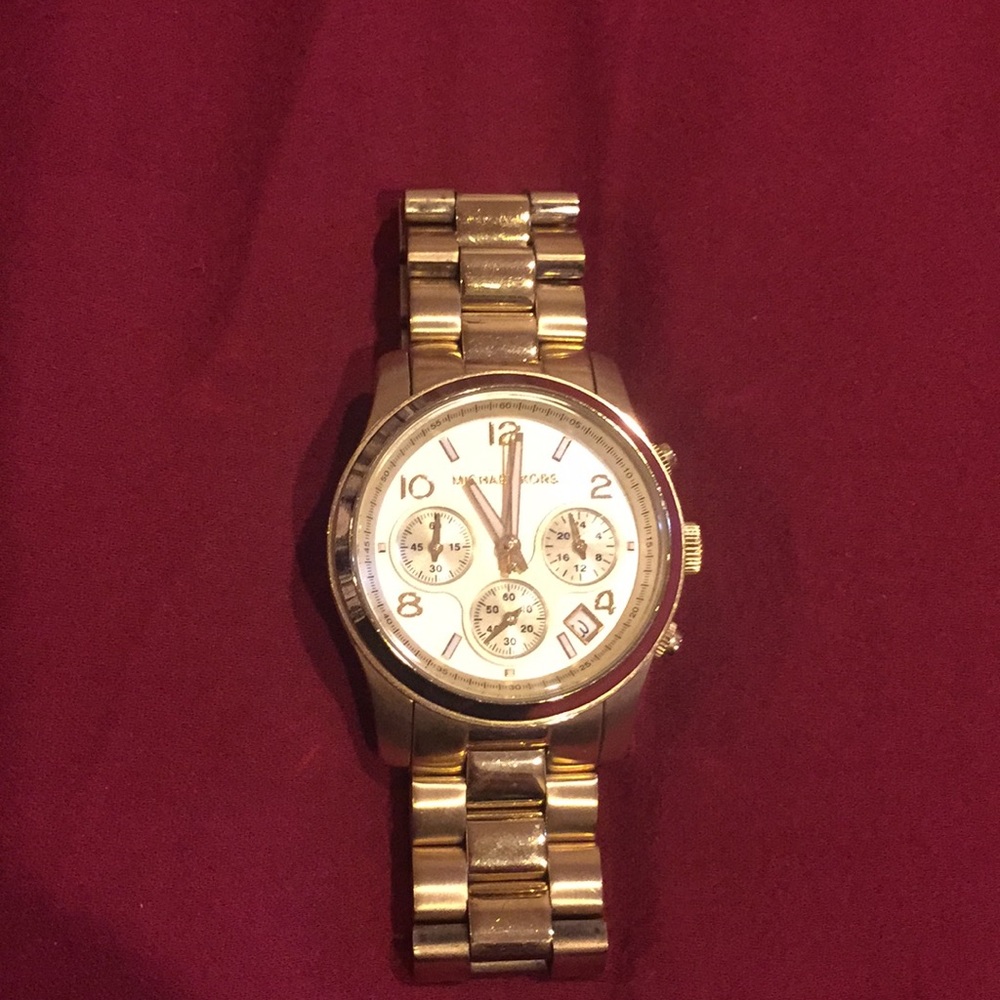 Michale Kors GOLD watch!!!