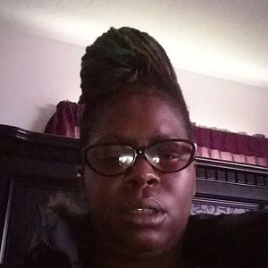 Meet your Posher, Tameka