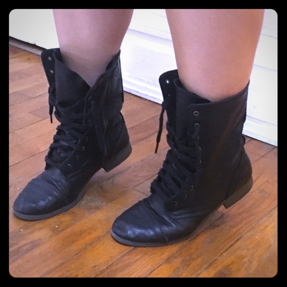 🎉🎈Combat boots!💎