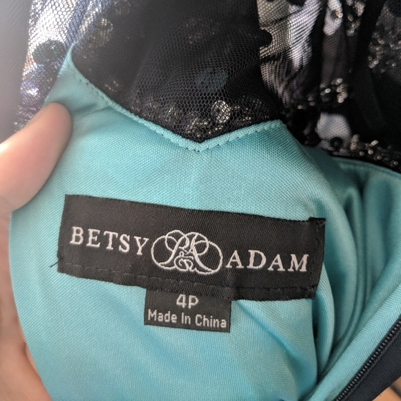 Navy Blue and Teal Sweetheart Beaded Prom Gown - Picture 7 of 8