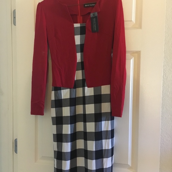 NWT Red/Black/White Amazon Dress Small - Picture 2 of 3