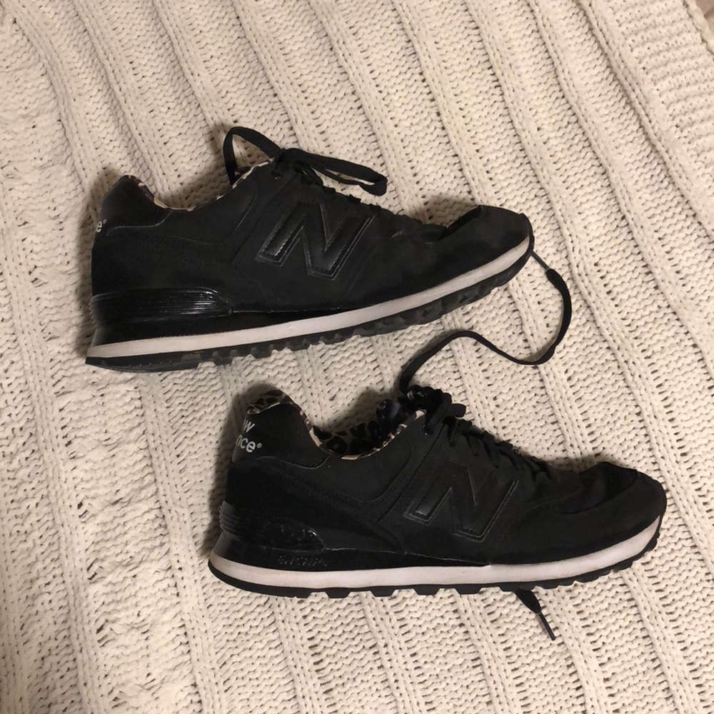 New Balance black suede leather sneakers