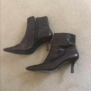 BP brown ankle boots