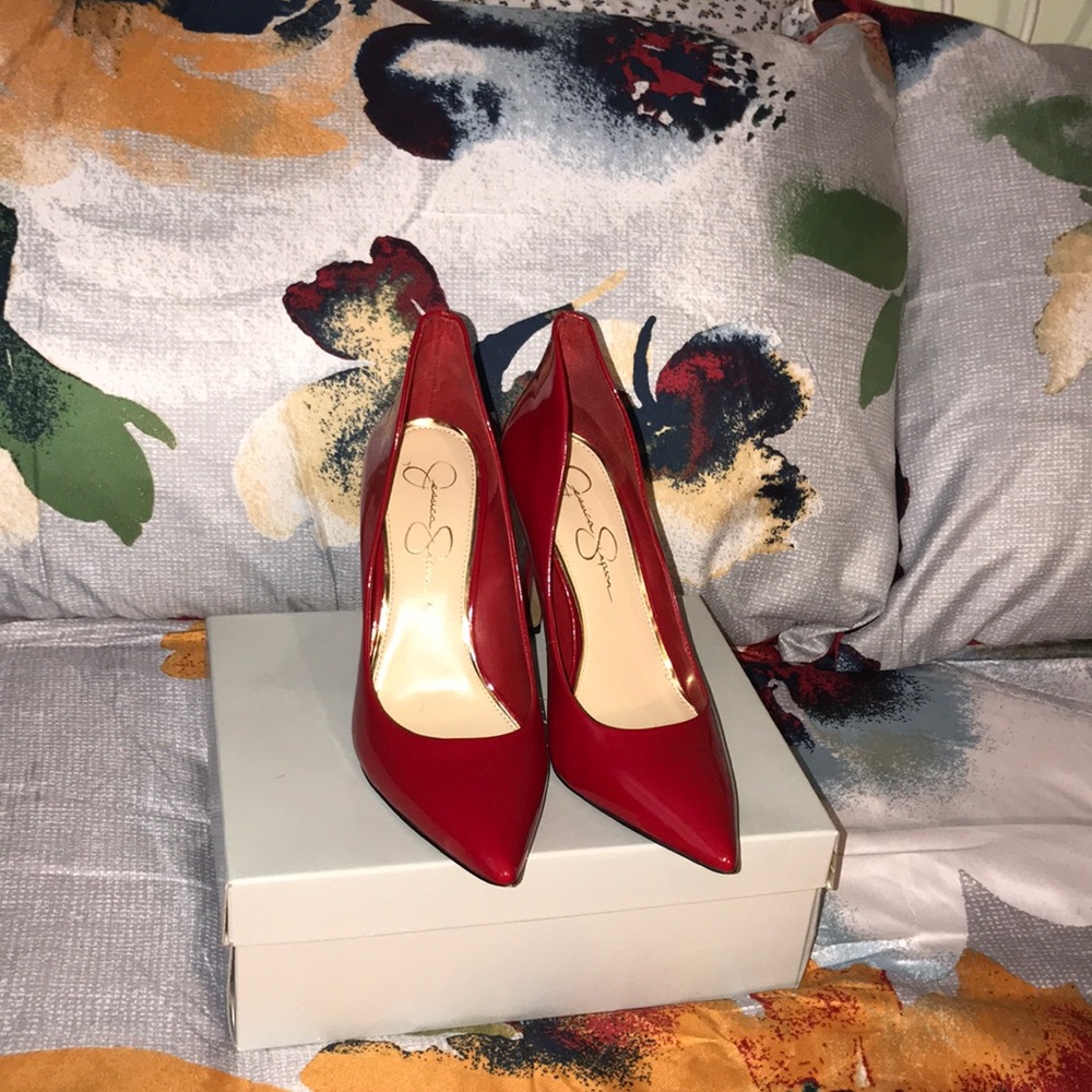 Red patten leather stiletto heels
