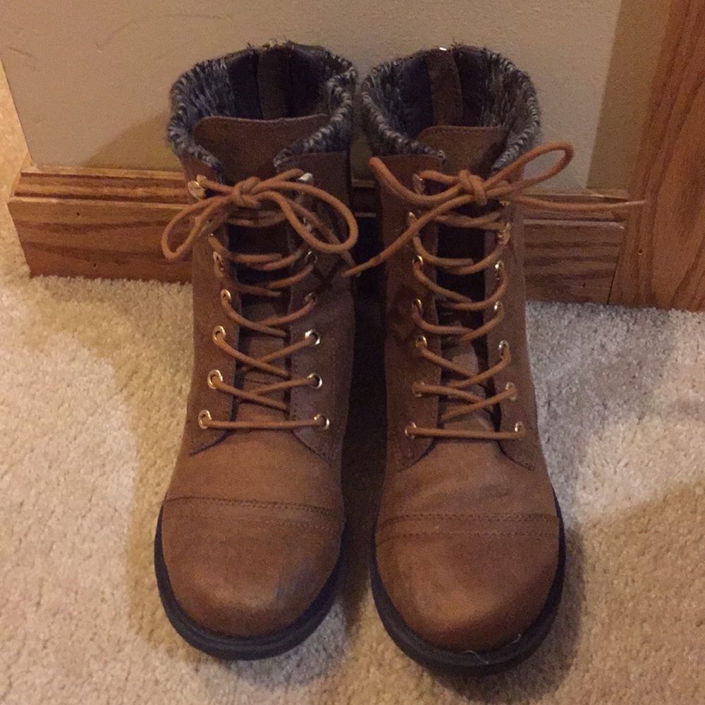 Brown boots