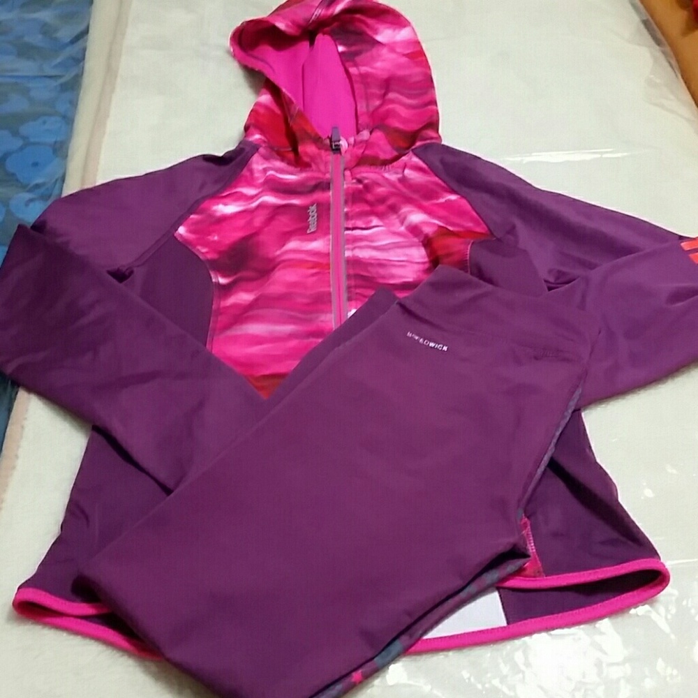 Reebok athletic set Youth Large